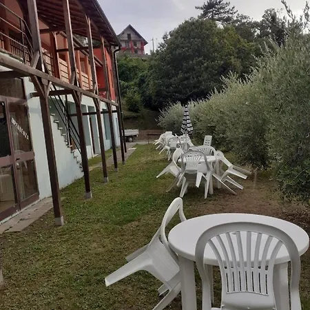 Dipendenza Del Grillo Bilocale Familiare Coreglia Antelminelli